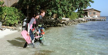 Bill and Dorothy Browning.
Shore Divers extraordinaire.